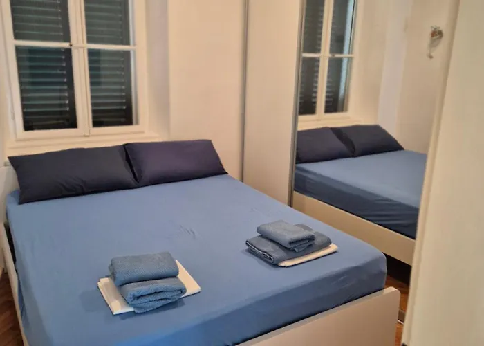 Pia, * Jelsa (Hvar)