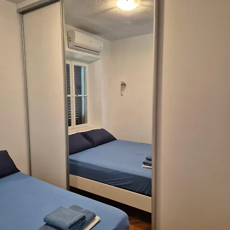 Pia, Apartment Jelsa (Hvar)